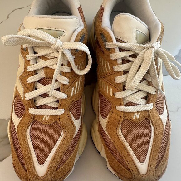 New Balance 9060 - Picture 1 of 5